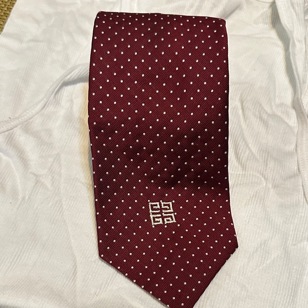 Classic Givenchy Burgundy Tie with White Dots